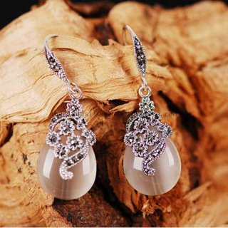 Thai 925 Silver Cat Eye Earrings Thai 925 Silver Cat Eye Earrings